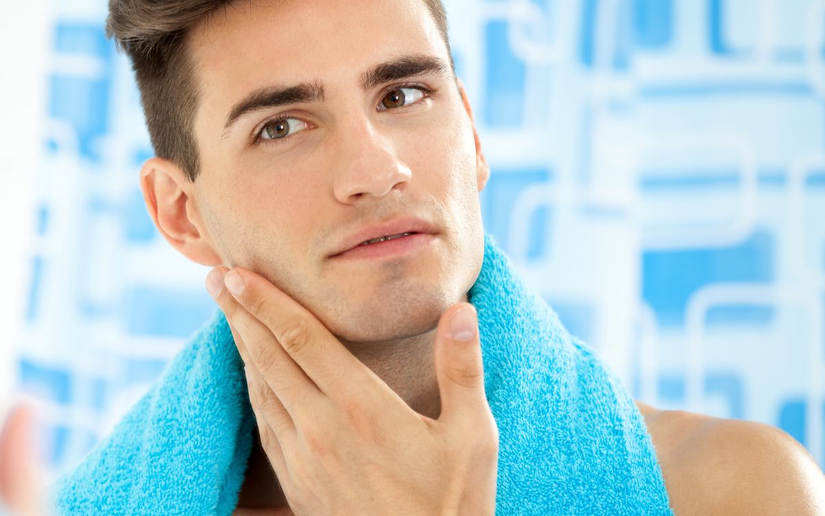 cbd-acne-benefici-ragazzo